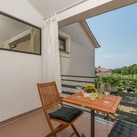 Nova Vas  Apartment Green With Balcony מראה חיצוני תמונה