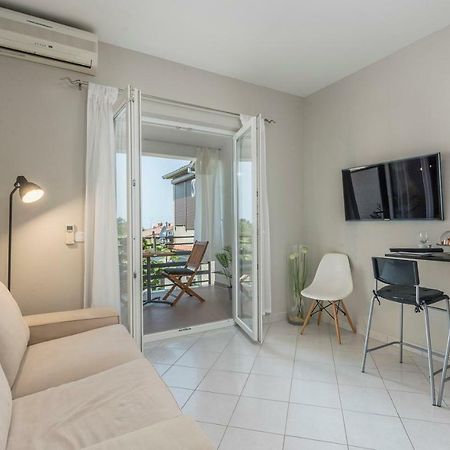 Nova Vas  Apartment Green With Balcony מראה חיצוני תמונה