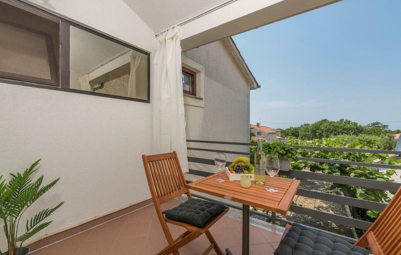 Nova Vas  Apartment Green With Balcony מראה חיצוני תמונה